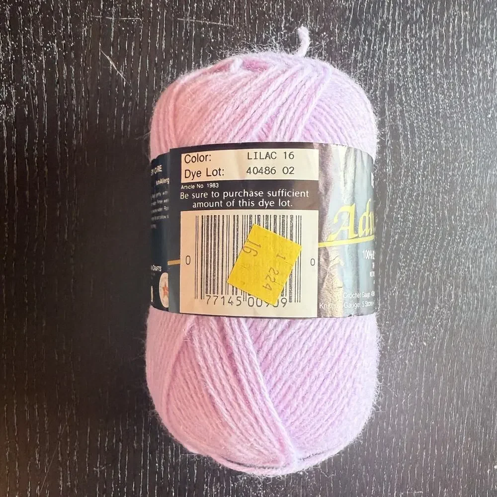 Lot of 5 Natura Advantage Yarn in #16 Lilac Acrylic Sport